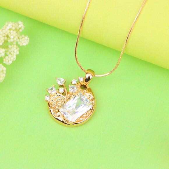 "Elegant Round Rose Gold Pendant with Sparkling Crystal Accents, XPPT1284 - Picture 11 of 12